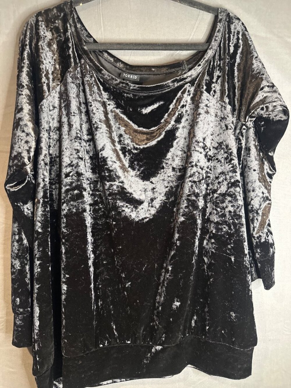 Torrid Womens 1 Black Crushed Velvet Asymmetric Tunic Whimsigoth Gothic